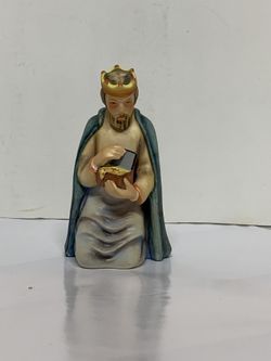 Goebel Hummel "King with Box" nativity figurine, also known as the Kneeling King or Wise Man 