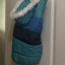 New Blues Dog Jacket Medium 20” From Neck To End