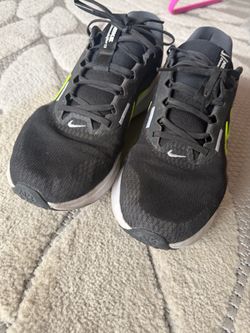 Nike Running Sneakers Black Volt