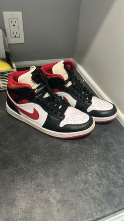 Red  Air Jordans  Size 8.5