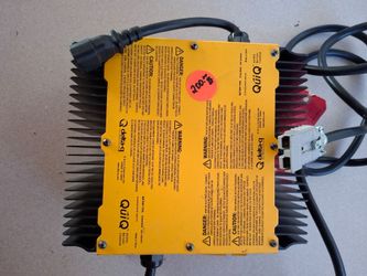 Delta-Q QuiQ High-Frequency Battery Charger