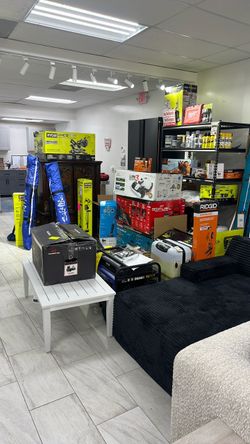 Liquidation sale, first come first serve