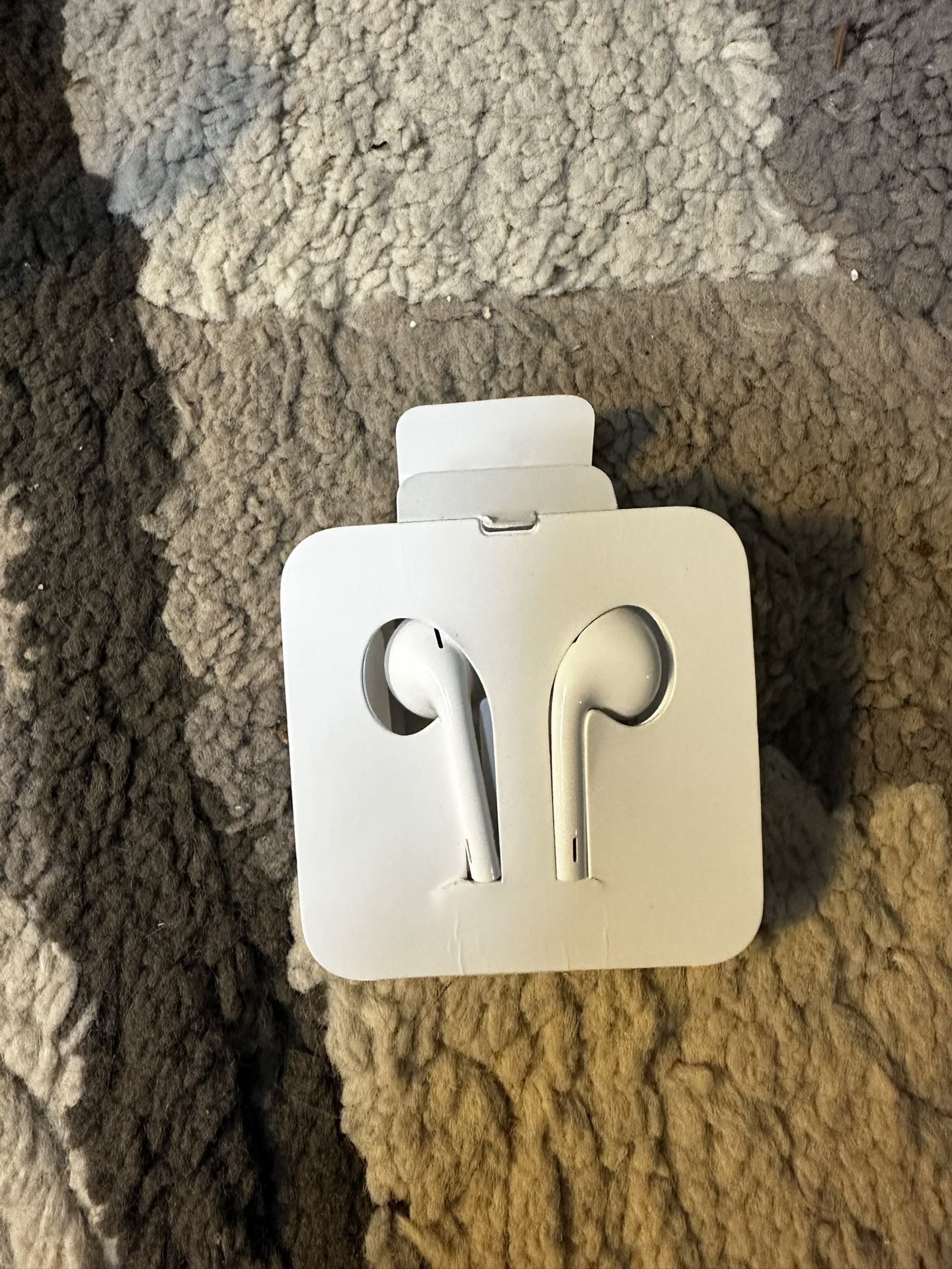iphone earbuds wired