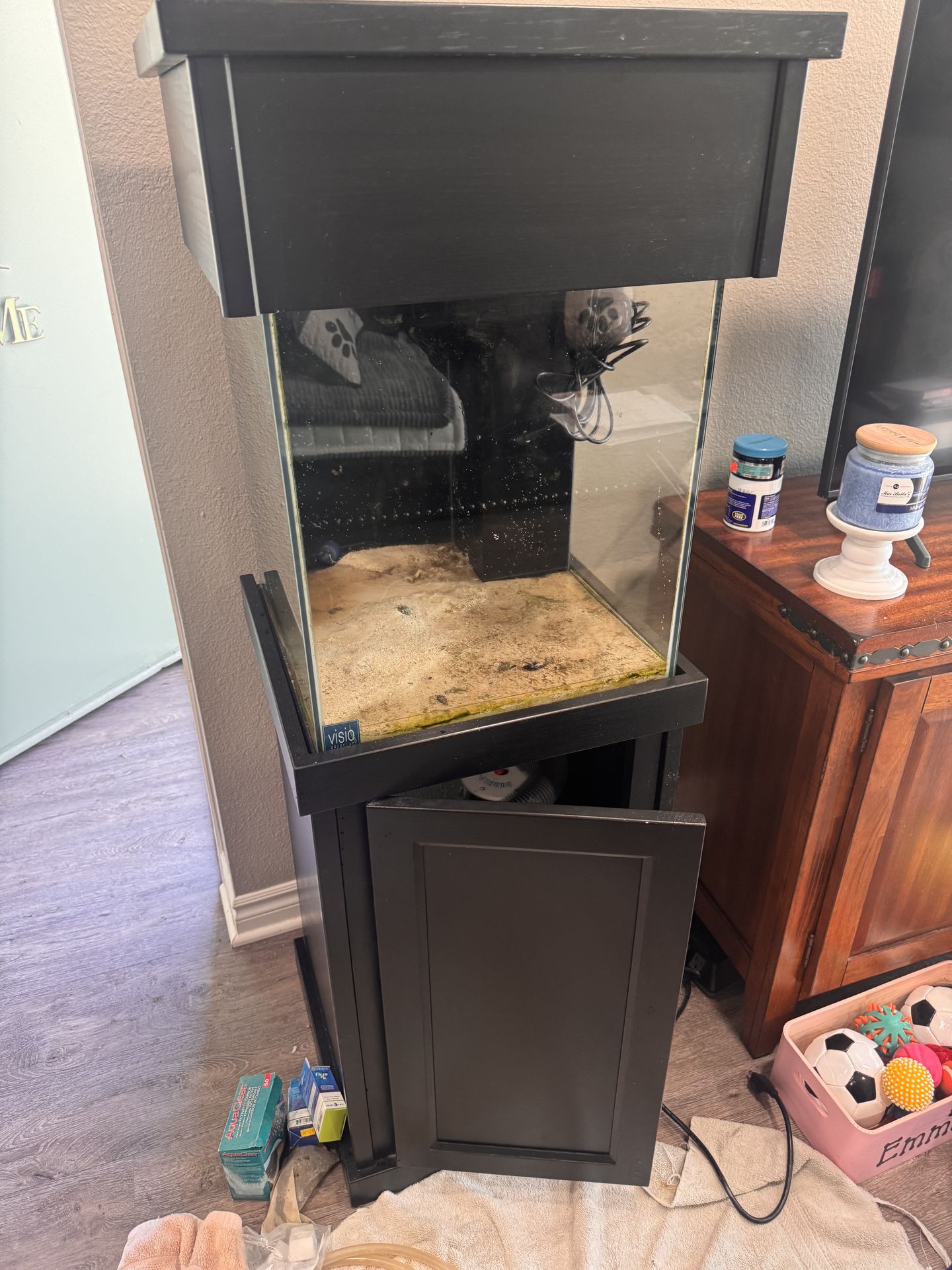 Reef aquarium fish tank