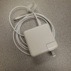 Charger for MacBook Air MacBook Pro 13 14 15 16 inch 2025 2024 2023 2022 2021 2020, M1 M2 M3 M4 Laptop 70W USB C Power Adapter, iPad, LED, 6.6FT USB-C