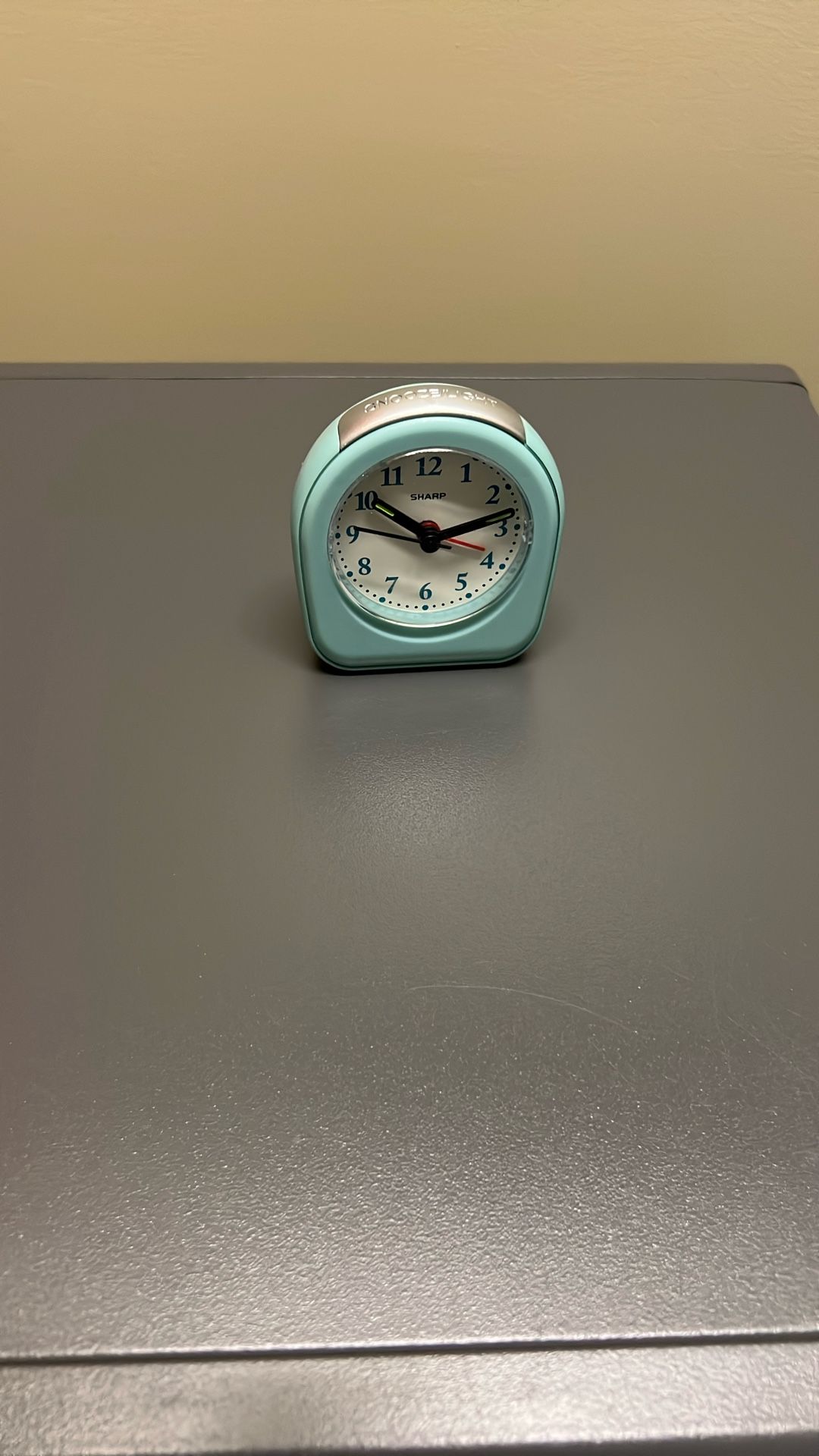 Sharp Quartz Analog Arch Alarm Clock