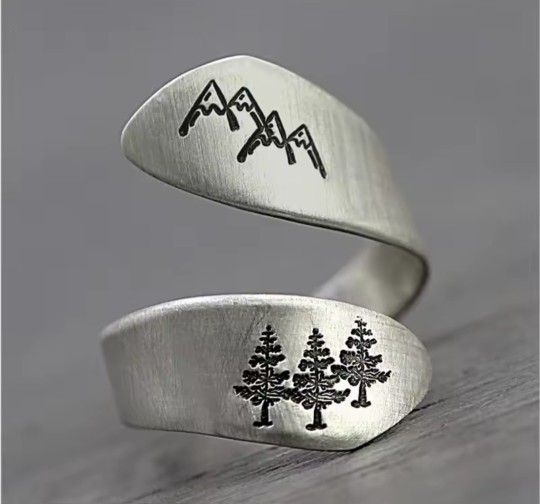 New Silver Tone Adjustable sun and moon Bypass Wrap Spoon Ring Or Mountains Sold Separately SHIPPING AVAILABLE 