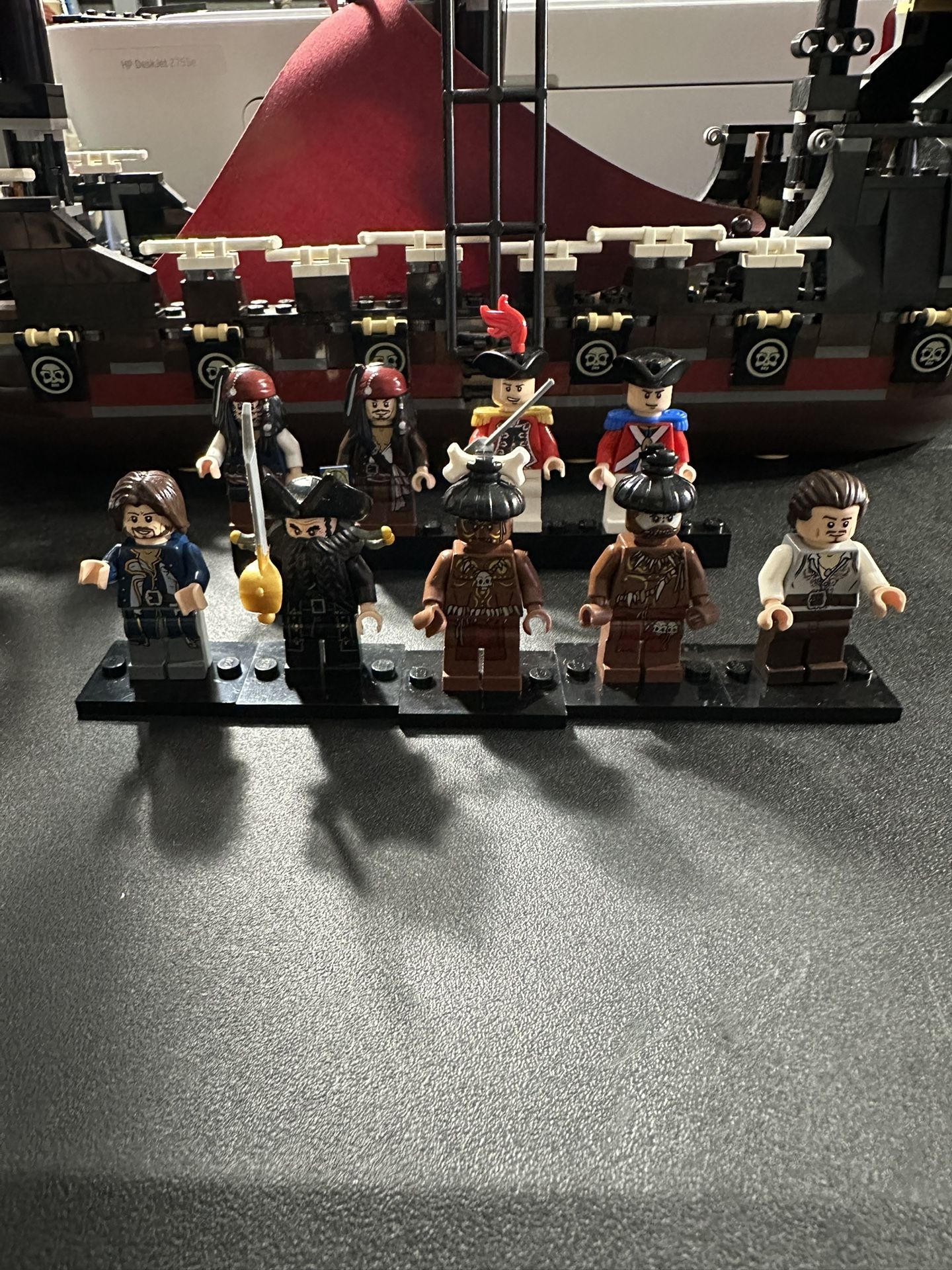 Lego Pirates Of The Caribbean Minifigs Lot
