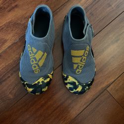 Adidas Water Shoes Kids Size 1