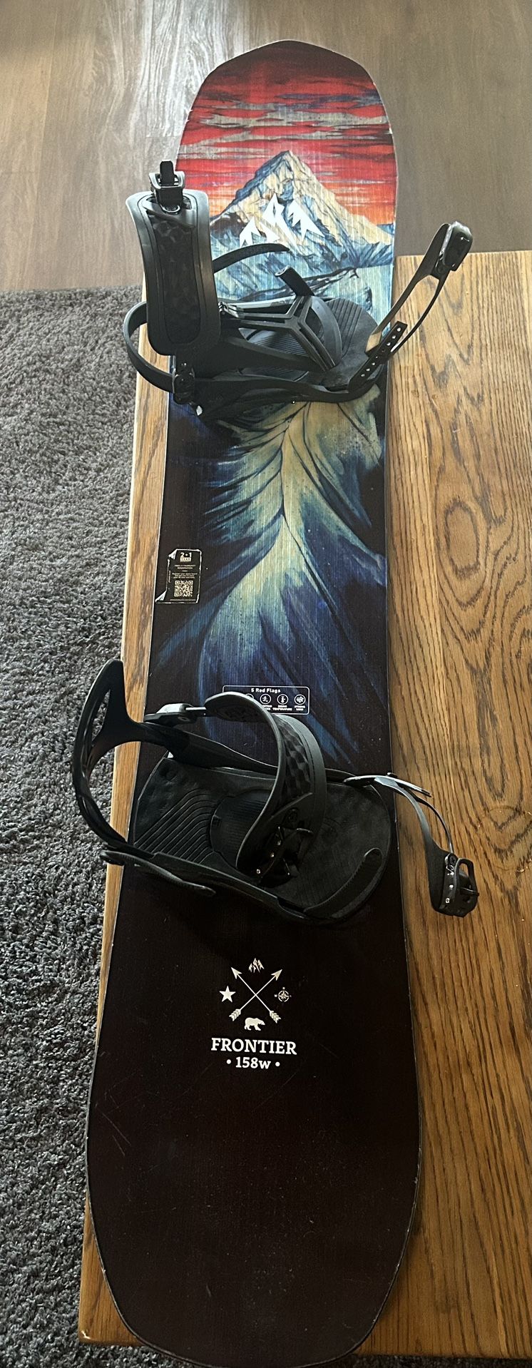 2022 Jones Frontier 158cm With Union Bindings