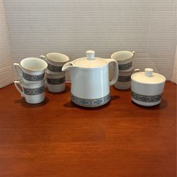 IPA-Italy Set Teapot Sugar Bowl And Six Preso. Demi To Cups Teapot Is 5 1/2” X 6”. UB