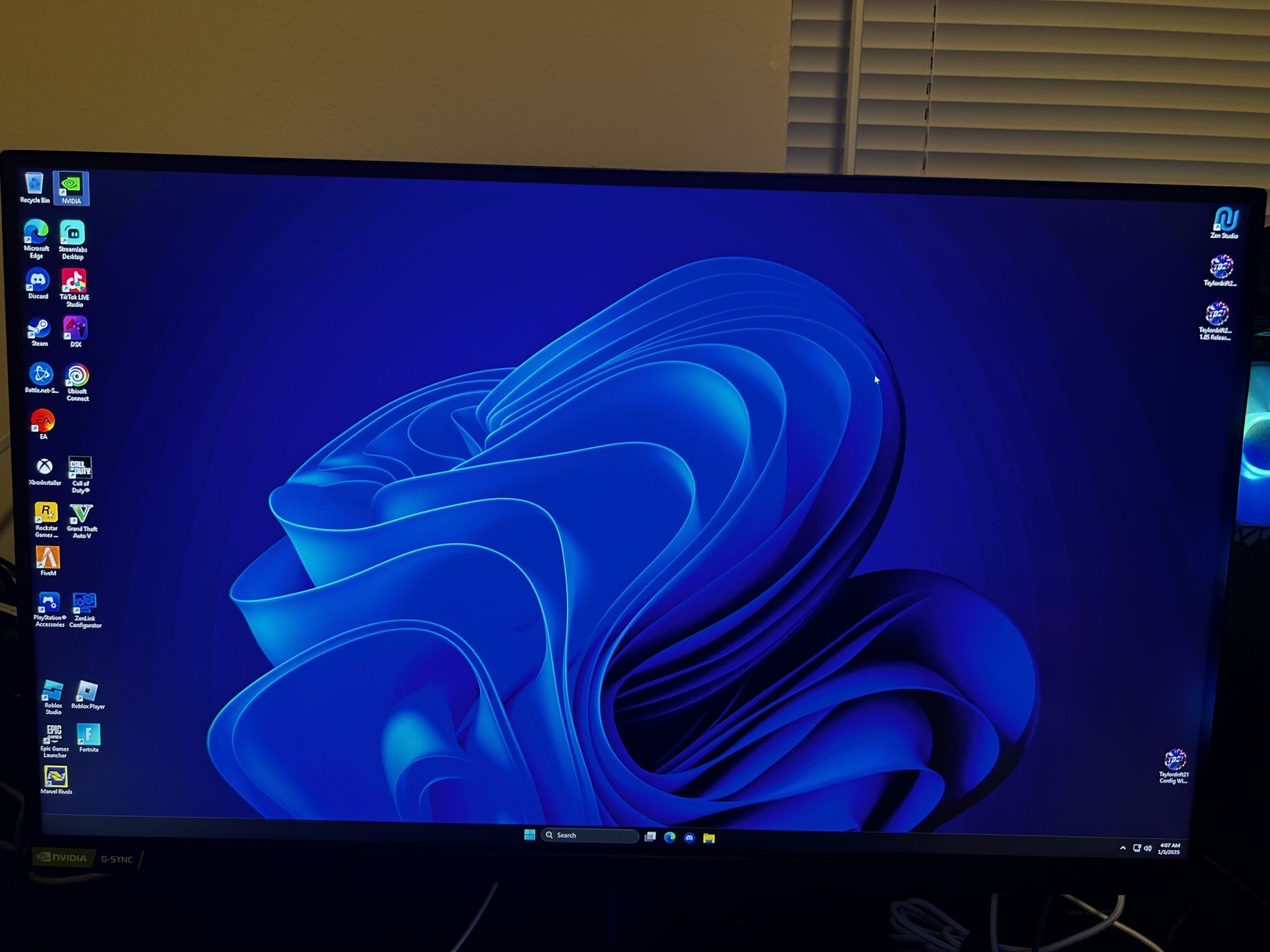 Gaming PC & Gaming Monitor FOR SELL!!