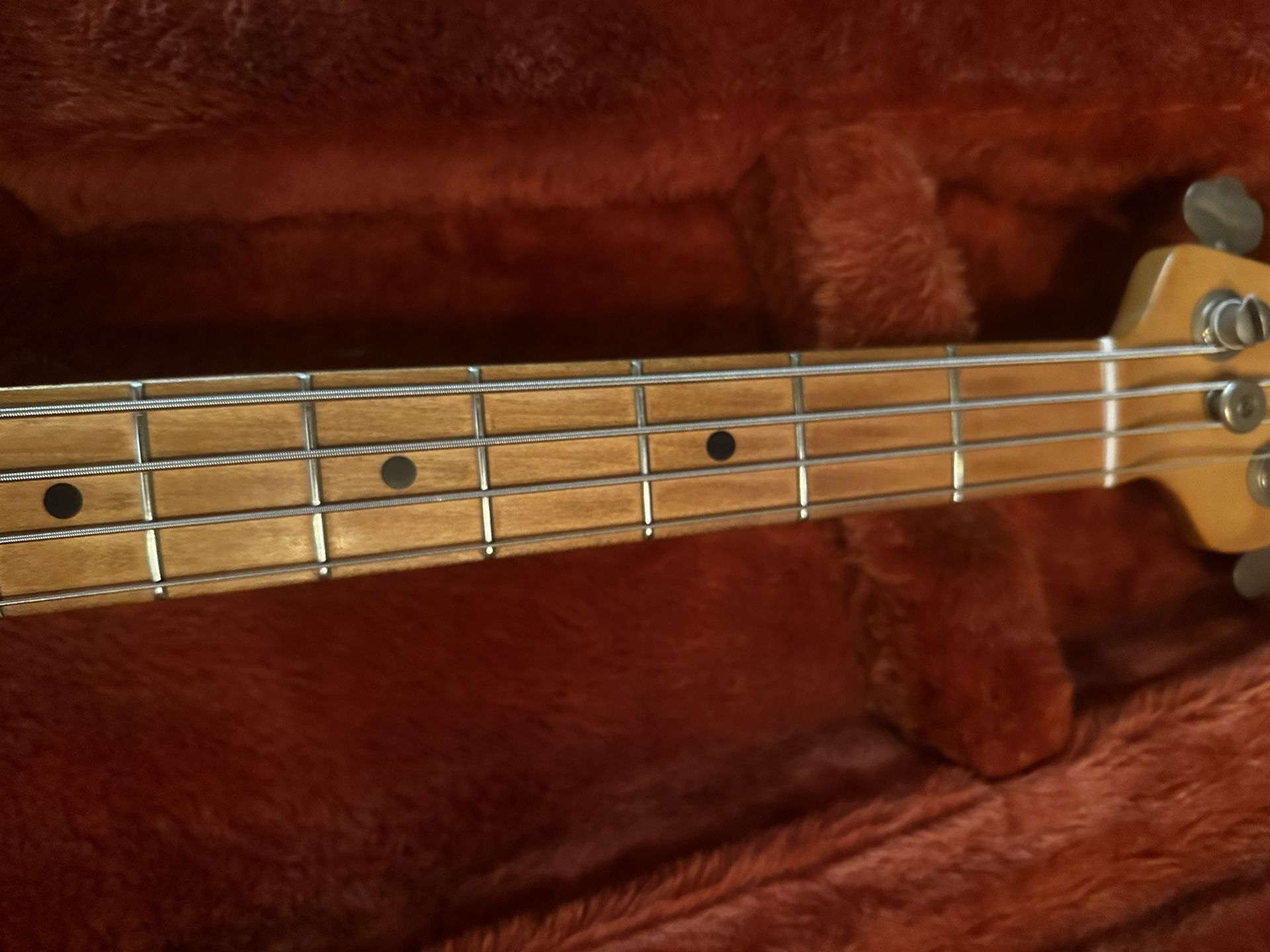 ベース musicman stingray USA 1998 1998 Music Man Stingray 4 EX, Sunburst – Andy Baxter Bass