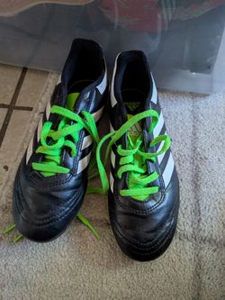 Kids adidas cleats