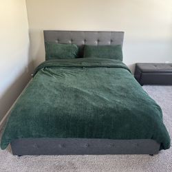 Queen Bed With Mattress
