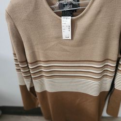 Tons of vintage clothes all sizes w tags
