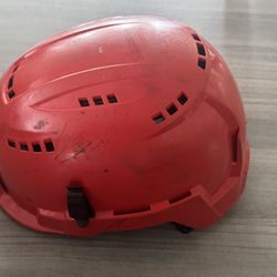 Milwaukee Hard Hat