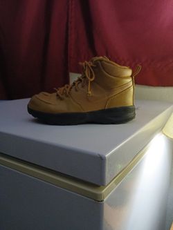 Kids Nike Boots