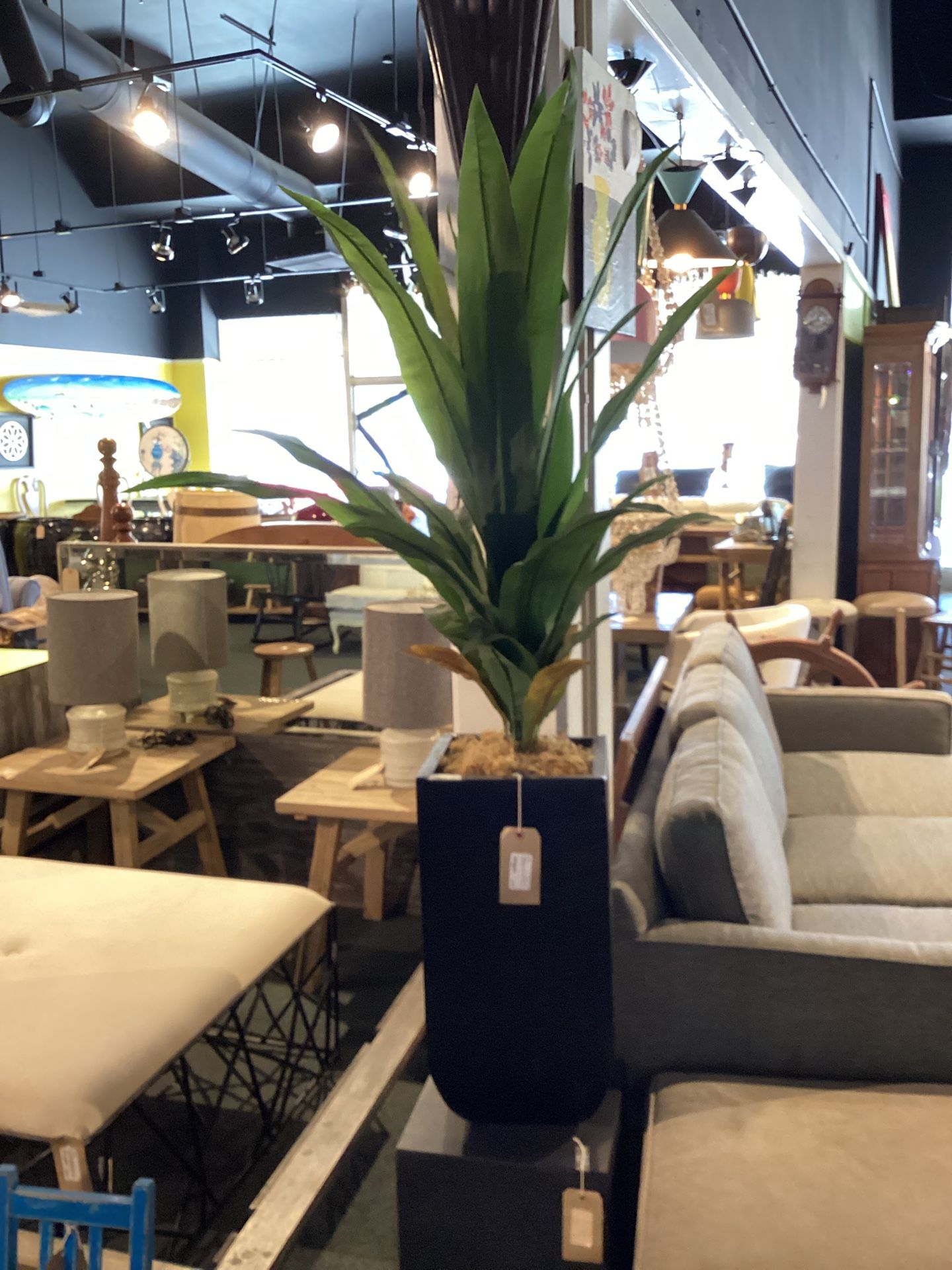 Tall Black Metal Pot W/ Faux Plant SKU 7H963B
