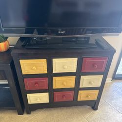 Dresser 