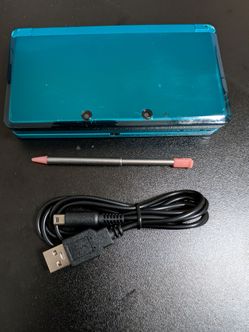 Blue Nintendo 3DS