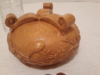 Vintage Nut Bowl, Snack Bowl with Claw Foot Legs, 6" Wide, Made in USA, Table Decor, Kitchen Display, Shelf Display, Nice Carved Side