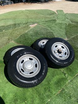 Ford F-250 Wheels 245/75R17