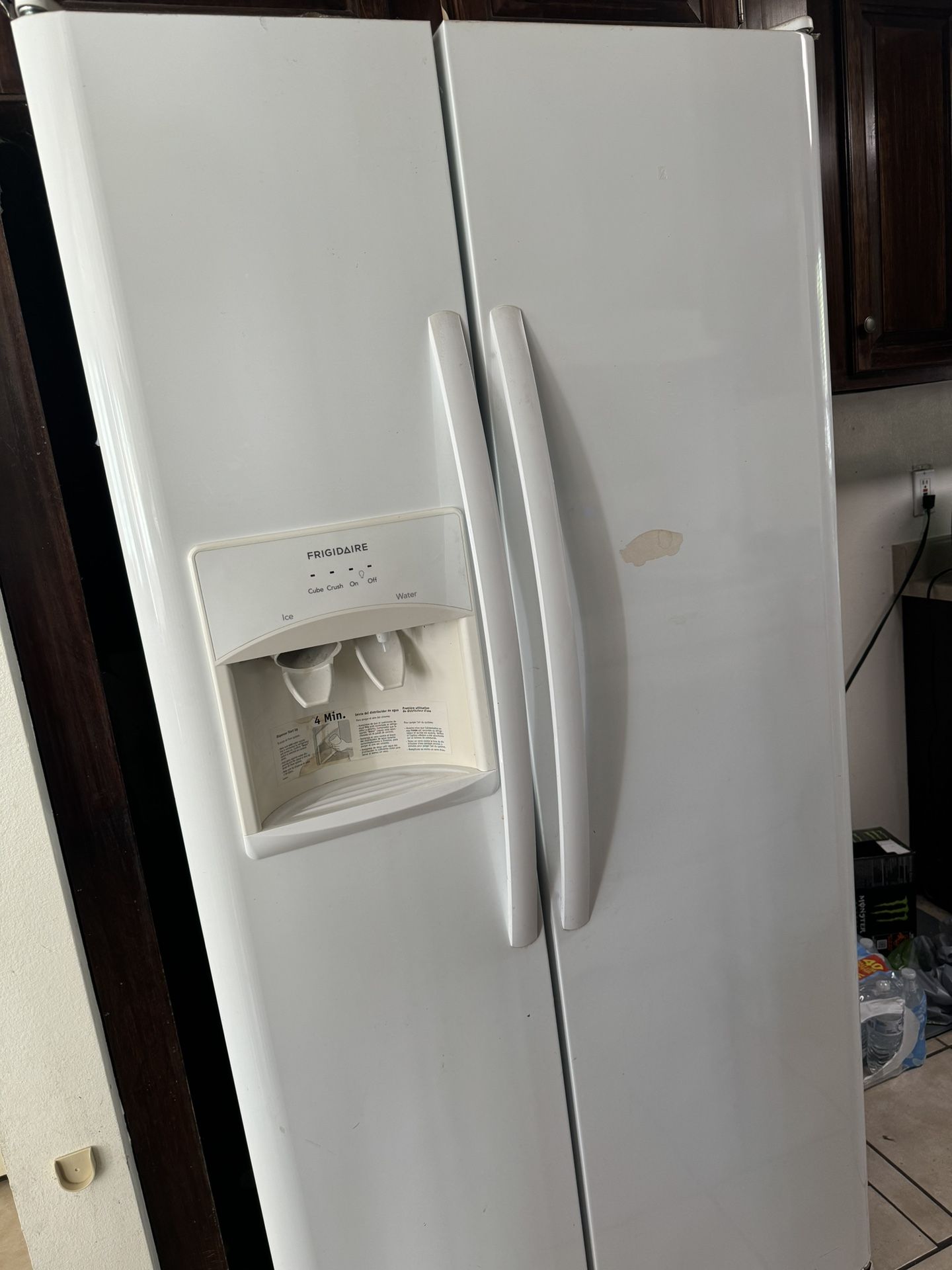 Refrigerator Frigidaire