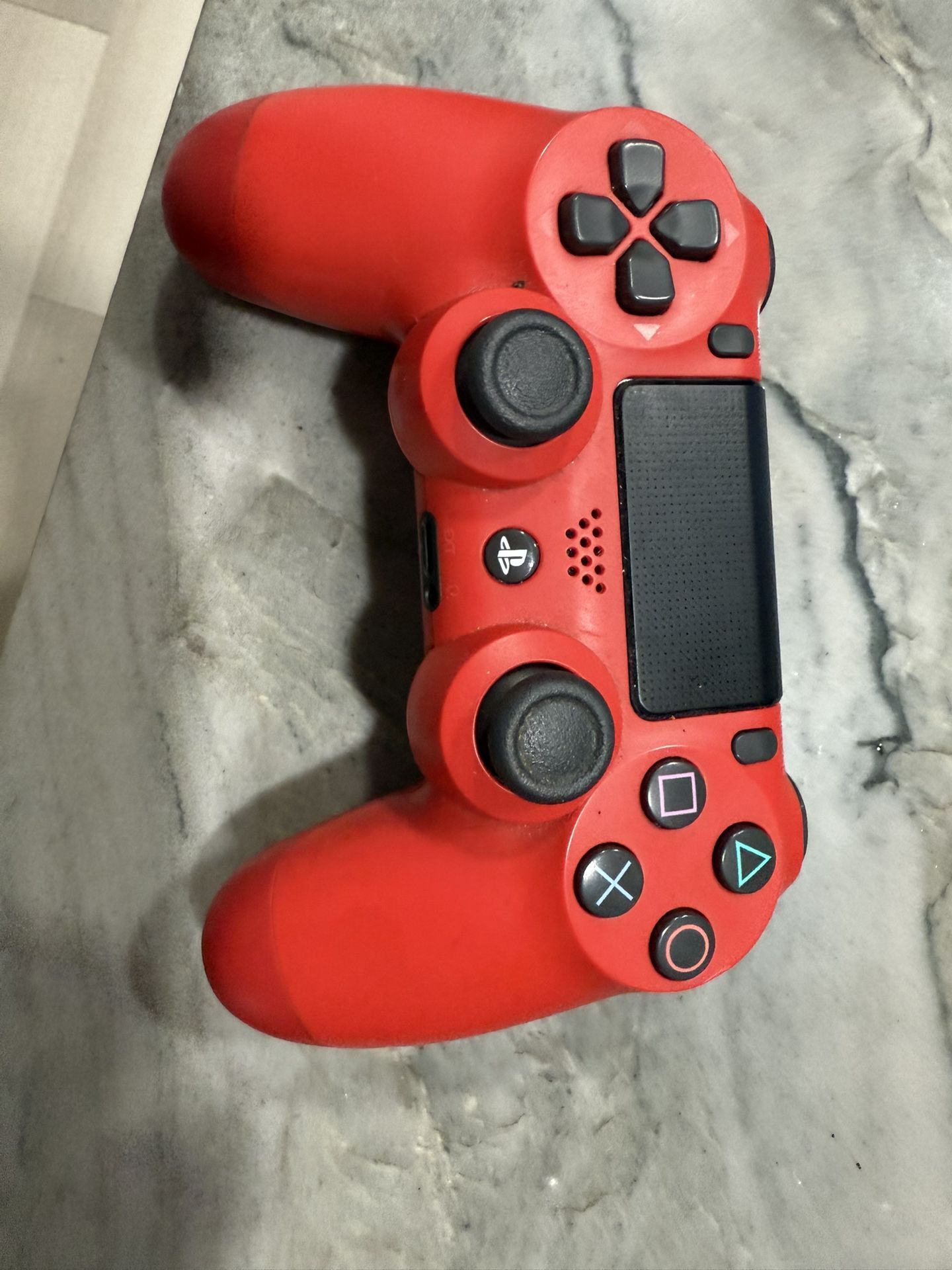 DualShock 4 Red Controller