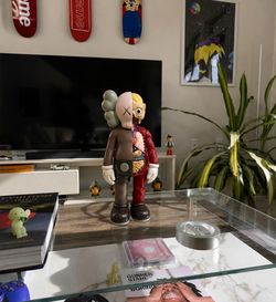 KAWS