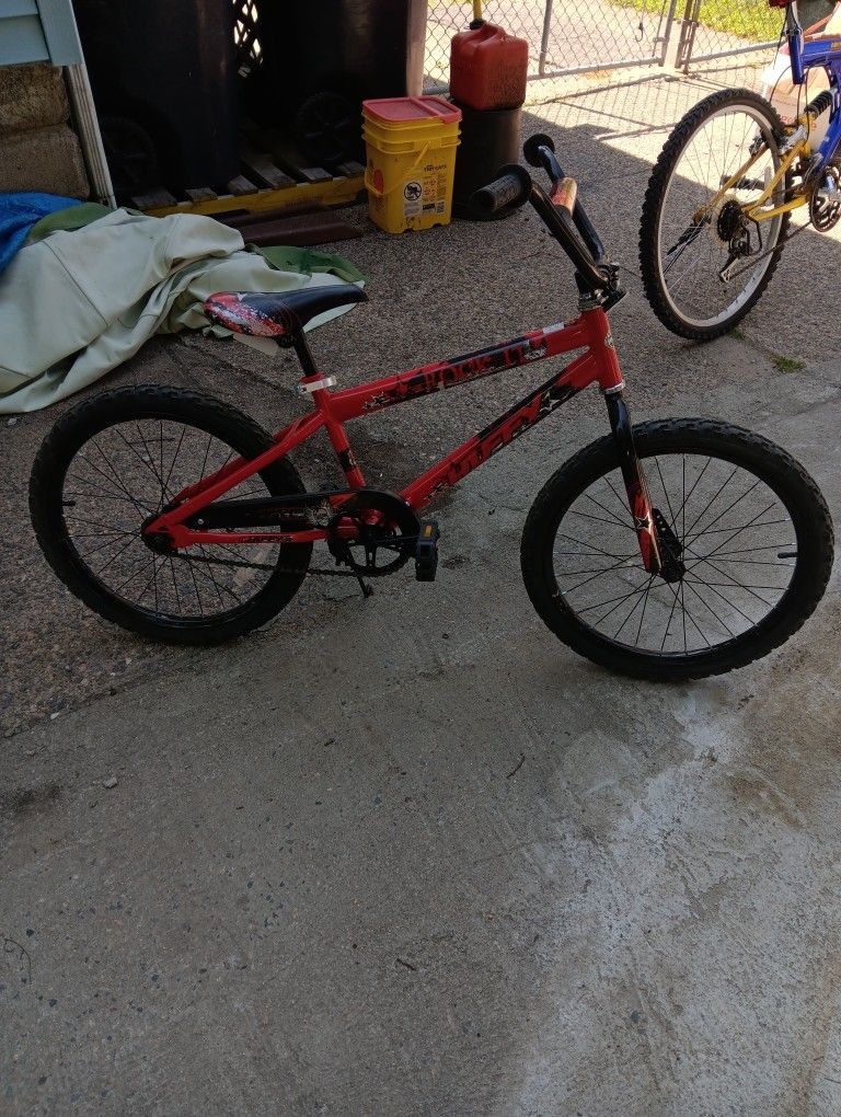 Boy Bike Huffy