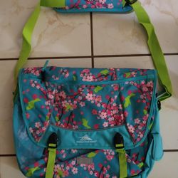 NEW Laptop/ Messenger Bags, Briefcases, Backpacks