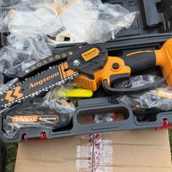 Mini Chainsaw 21v Kit 2 Batteries And Charger 