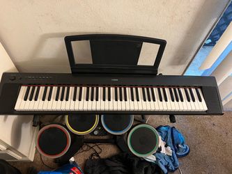 Yamaha Piaggero NP-31 76-key keyboard + stand