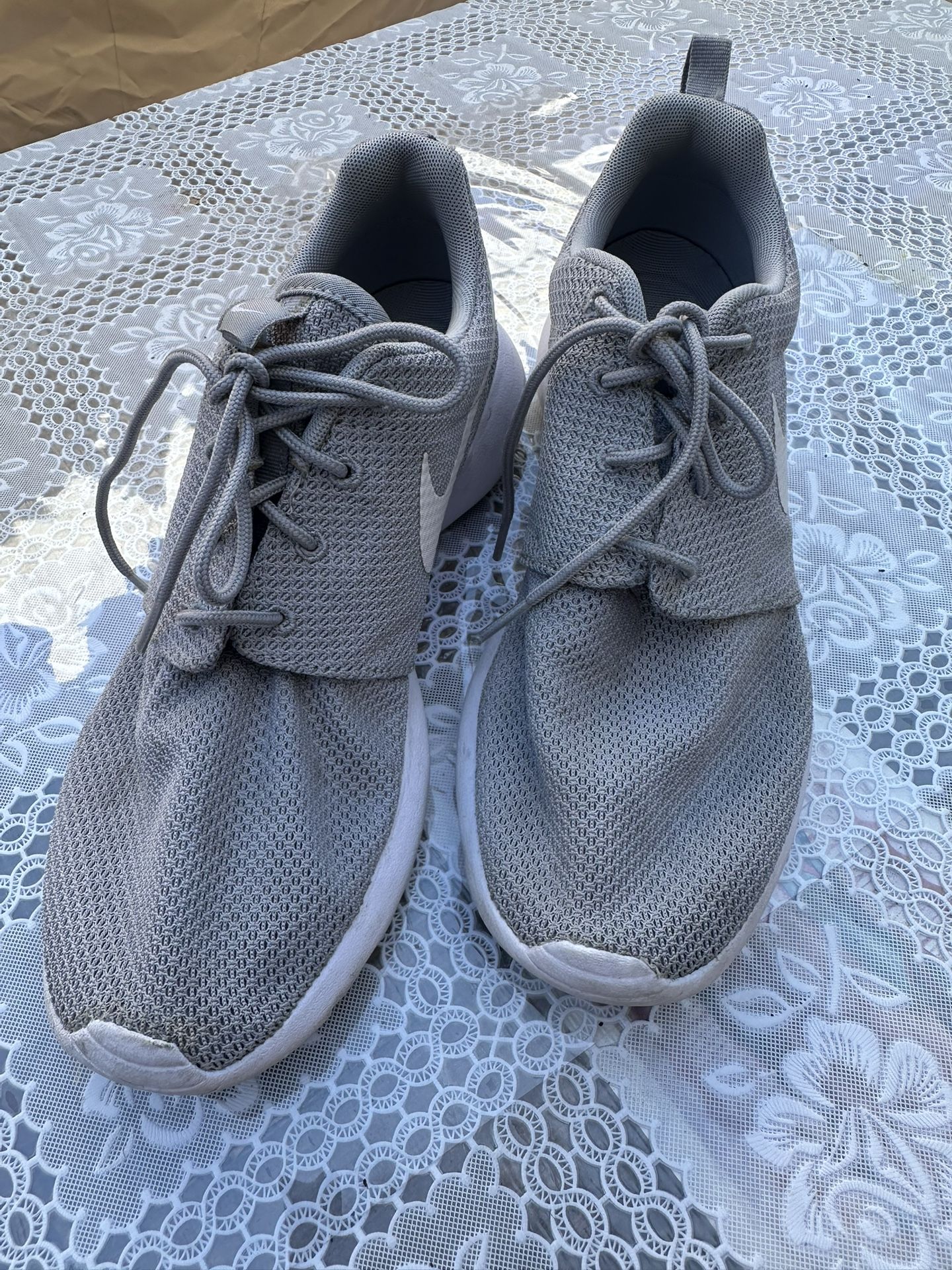 Nike Roshe Run Wolf Grey Nike Men's Gray Athletic Shoes 8.5