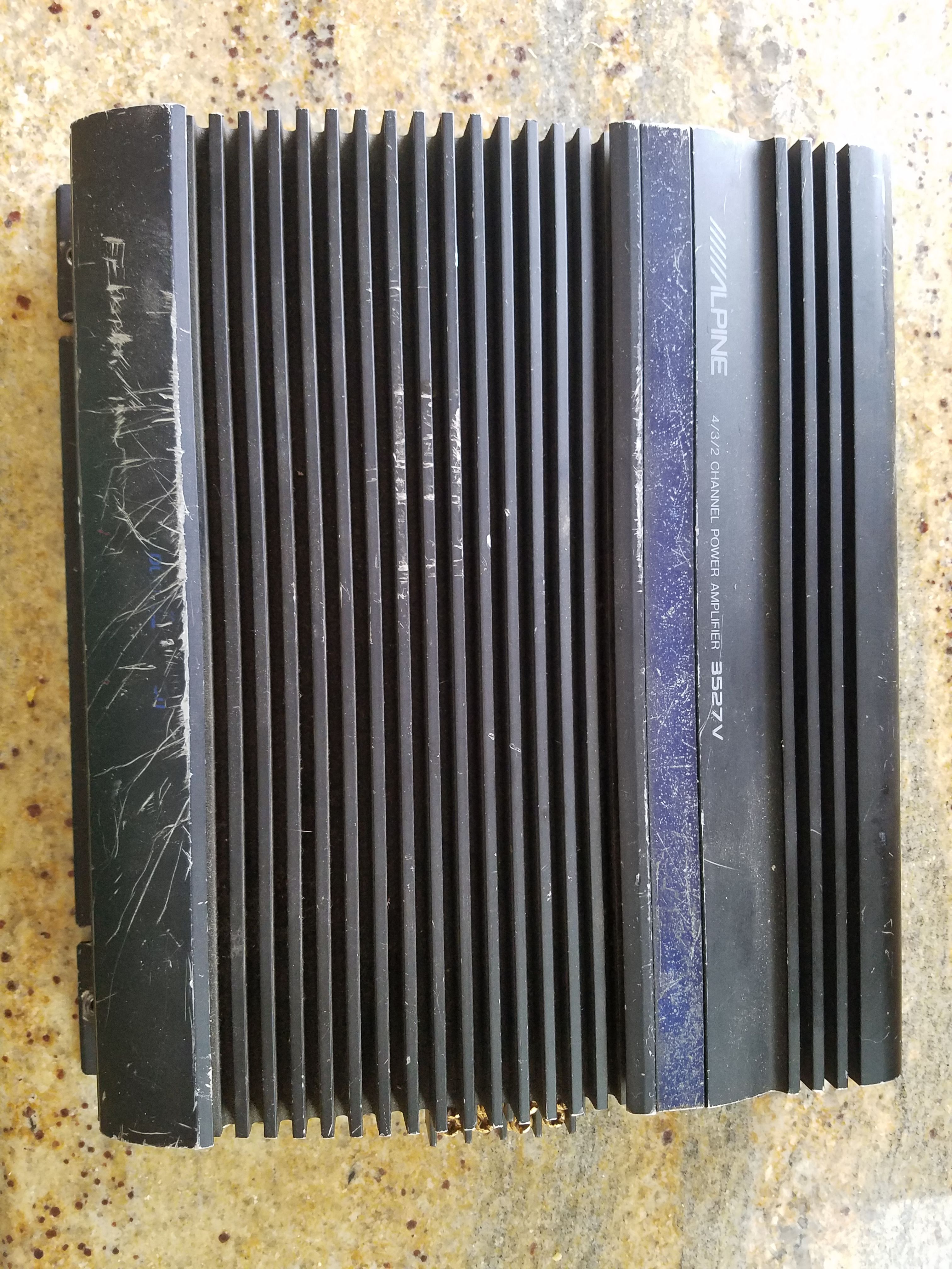 Alpine 4 channel amp old school sound quality