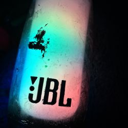 JBL 