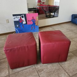 2 Stool Cubes