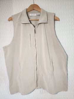 Chaus Sport Vintage XL Women's Beige Ribbed Vest