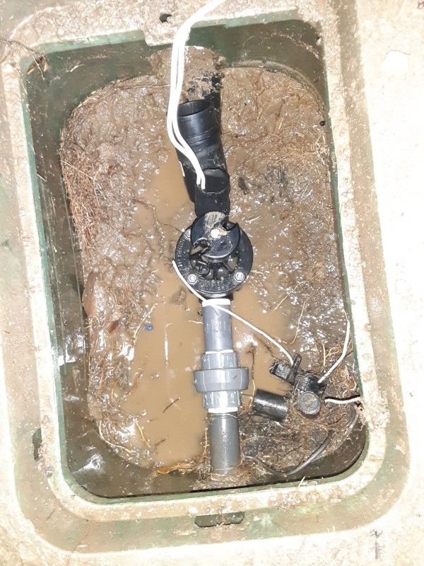 Irrigation Valves And Sprinklers