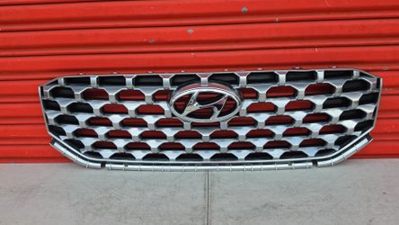 Hyundai Santa Fe Front Grill 2021-2022