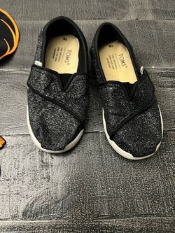 TOMS Kids Black Glitter Slip-On Shoes Size T8