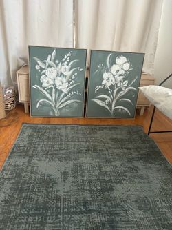 Wall art & rug