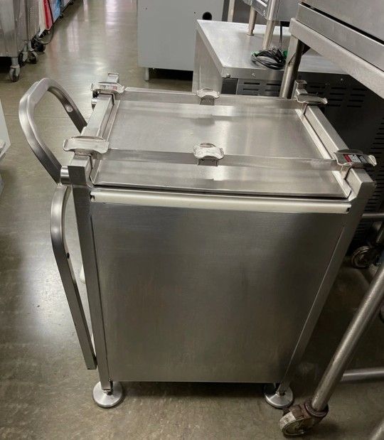 M&E Professional DELI SLICER 