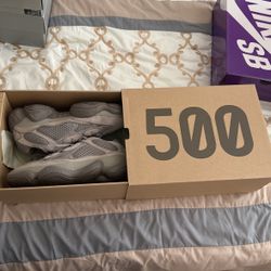 YEEZY 500