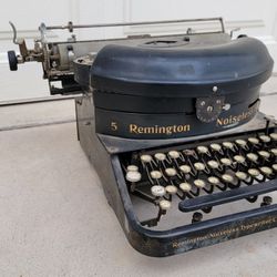 Antique Remington Noiseless 5 Typewriter Vintage Typing Writing

