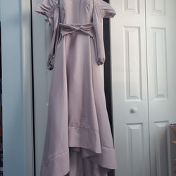 Gorgeous lilac light purple dress Size small off shoulders long sleeve with a belt