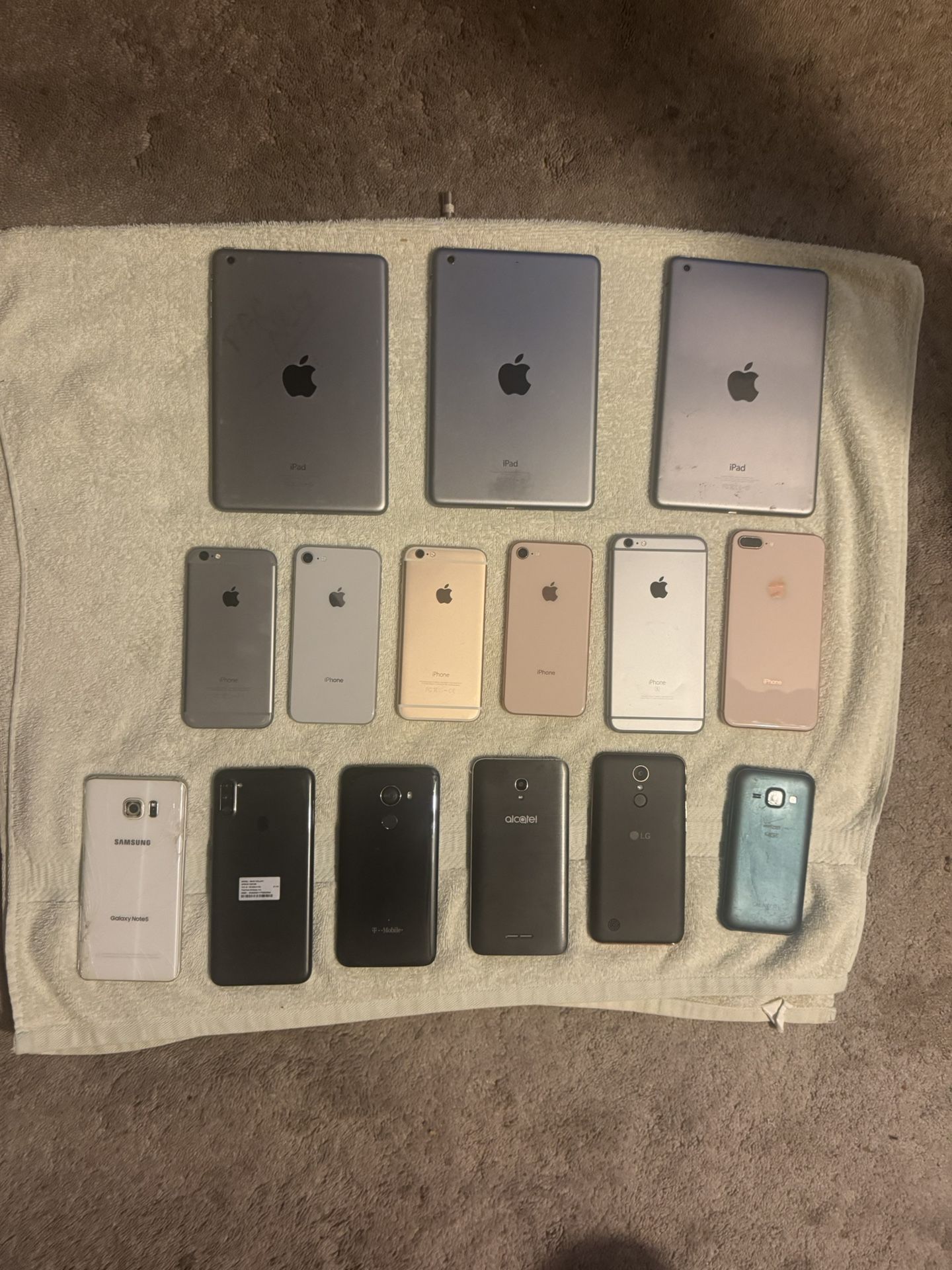 iPads iPhones Android Phones