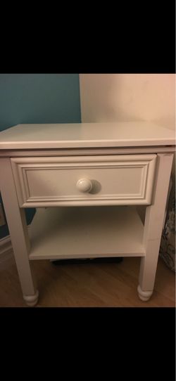 White Wooden Nightstand for Sale!