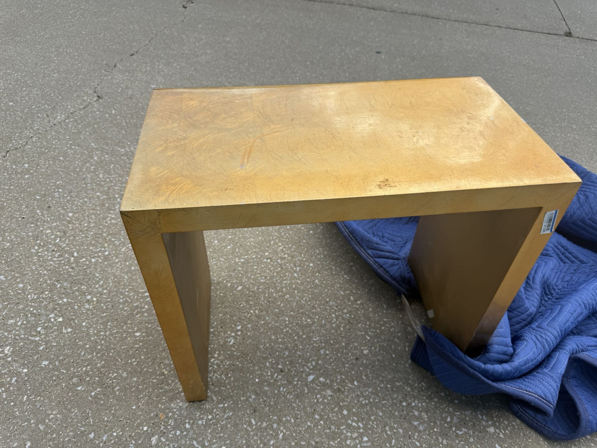 God Nesting  Table 